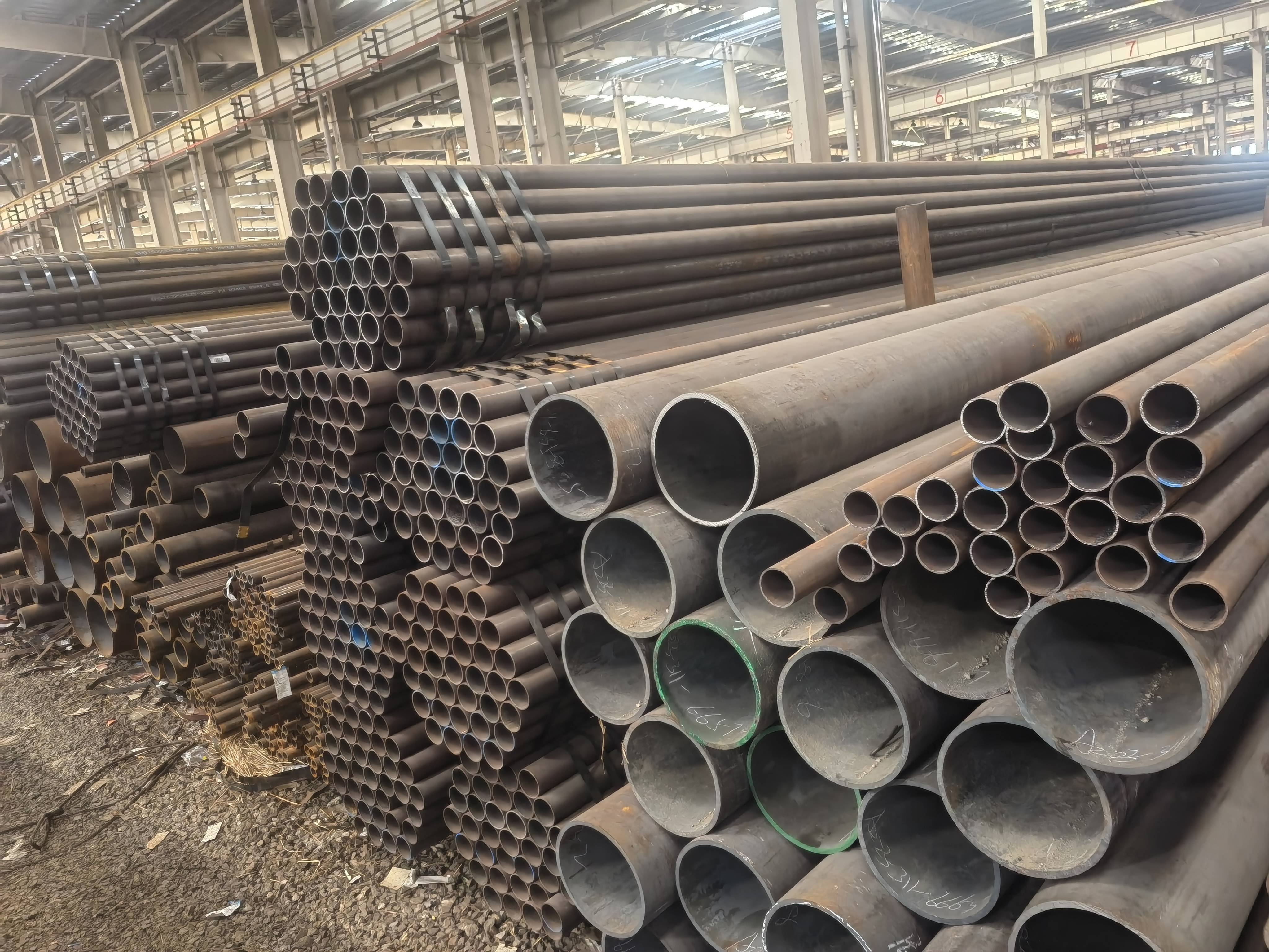 16mn无缝钢管的应用领域1.