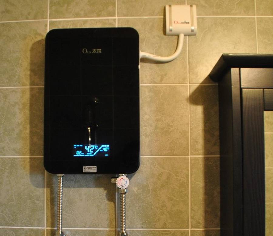 即热式电热水器值得购买吗?对安装有什么要求?_寿命_线路_电表