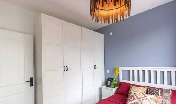 原创80平的小户型装修设计复古红砖搭配绿色墙壁乡村田园即视感