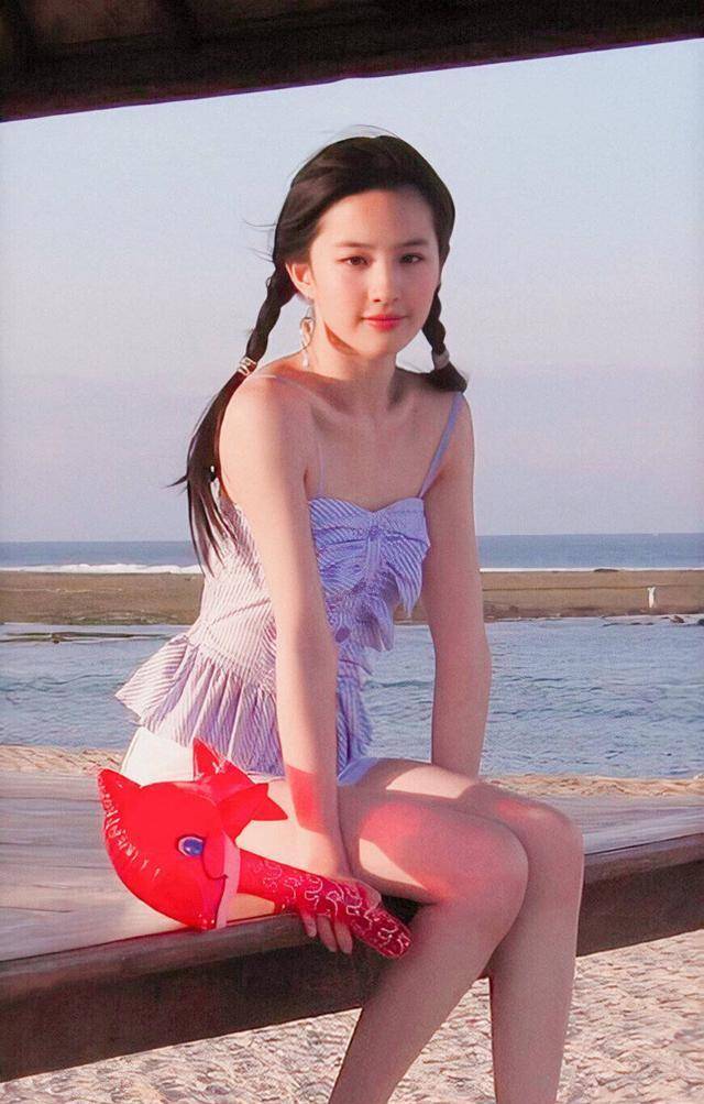 一起来看刘亦菲的mtv,真是清纯到骨子里