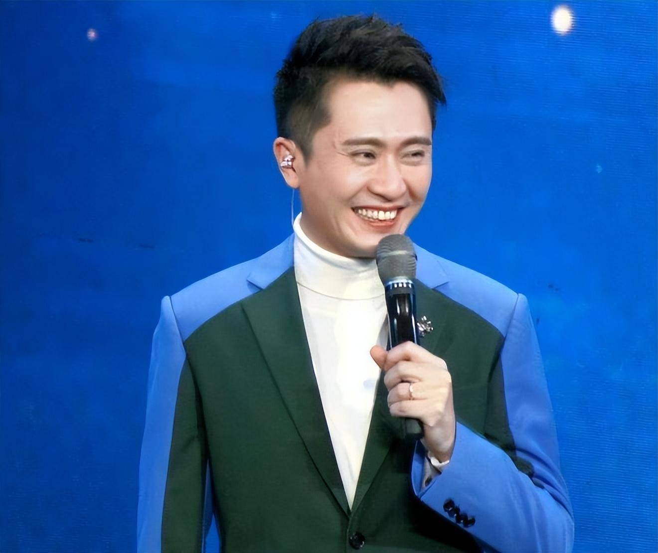 事实证明,41岁的"央视名嘴"杨帆,已经走上了另一条人生道路