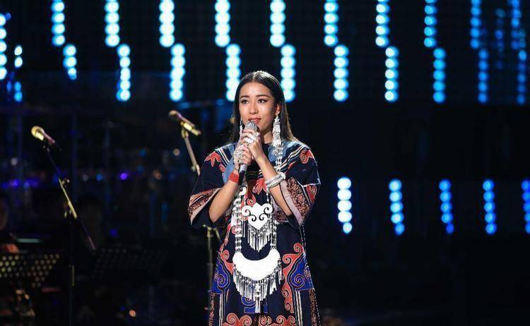 原创吉克隽逸的双面人生靠淳朴逆袭一线女星却频频炫富引争议