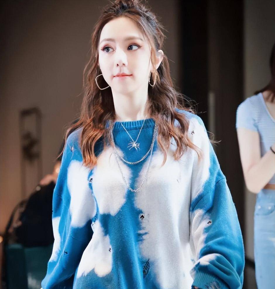 "敢爱敢恨"邓紫棋:苦苦等了他五年,他转身却娶了别人_林宥嘉_公司