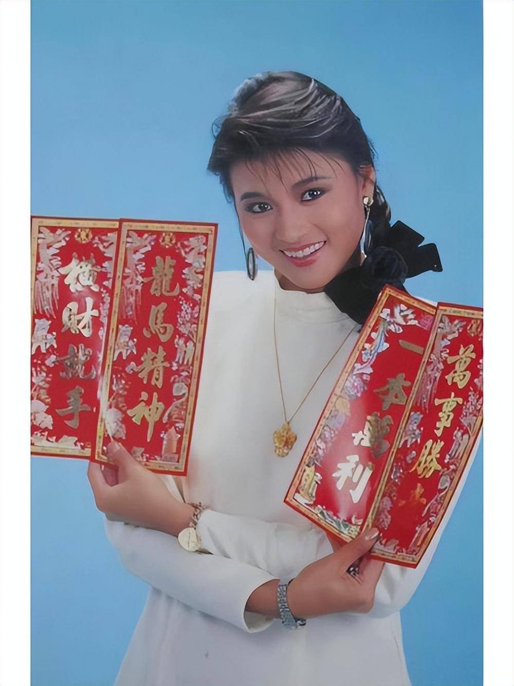 "最美西施"16岁成名,之后嫁错人了,现在怎样了_黎燕珊_刘永_邵氏