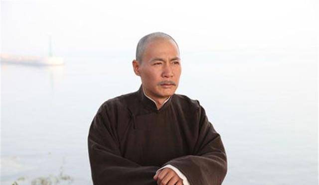 原创马晓伟演技不输周里京比唐国强还帅如今过得低调幸福