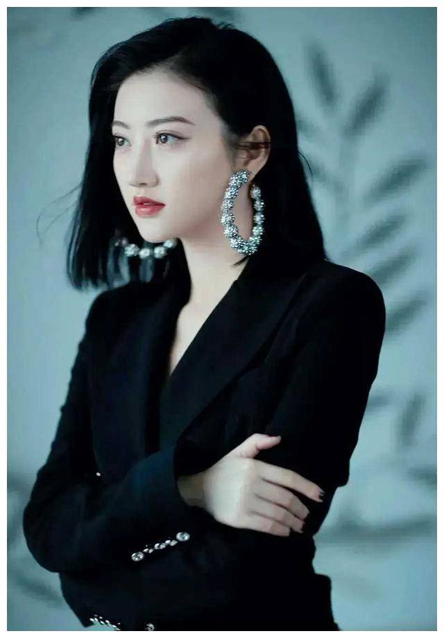 清新美少女,景甜的人间富贵花,清纯依旧,令人心动.