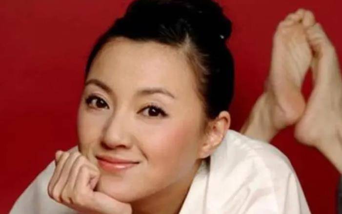 原创金玉婷5次登上舞台被绯闻毁于一旦曾因抑郁症住过精神病院