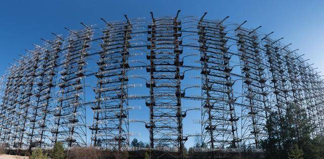 全球最强雷达,开机后八秒便干扰全球通讯信号,遭到数国投诉_杜加_因为