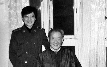 原创他担任济南军区副司令26年没有几个比他任期长后按正职退休