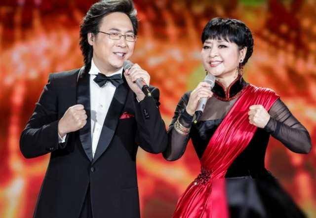 她曾对朱时茂动手坦言对不起姜昆结婚当天就想直接分手