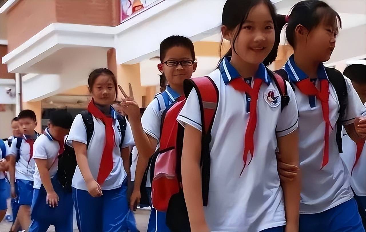 原创2024年放暑假时长曝光上海小学生乐开了花家长却满面愁容