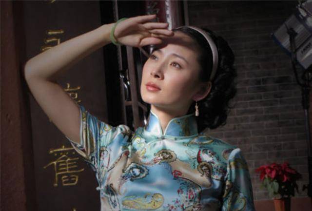 原创韩复榘看上了一个女子却被手下报务员截胡惹得他打翻了醋坛子