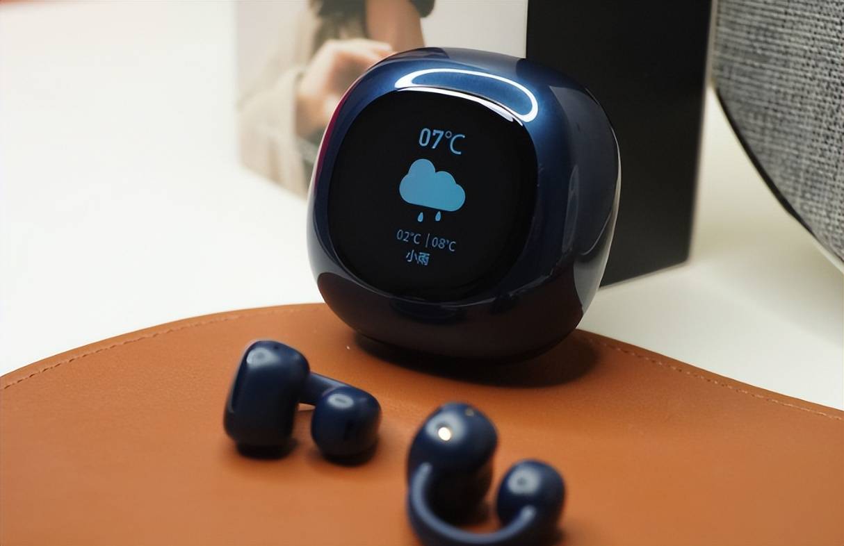 开放式蓝牙耳机,具有很高的潮玩属性,让人爱不释手_的设计_音质_时间