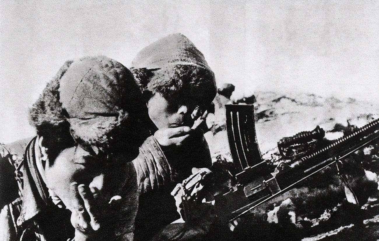 原创1951年一老兵在鸭绿江桥头怒吼炊事员不久后中国空军正式参战