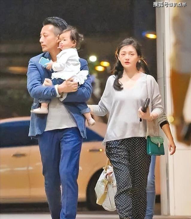 本用变美逆天改命,为何颜值忽高忽低,审美被嘲_妹妹_鞋子_性格
