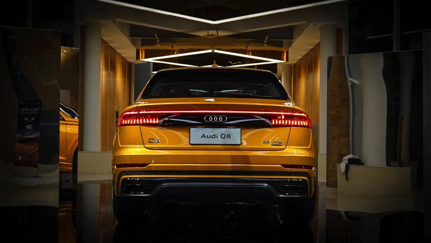 88万起,奥迪q字头老大来了,它穿越沙漠来了_搜狐汽车_搜狐网