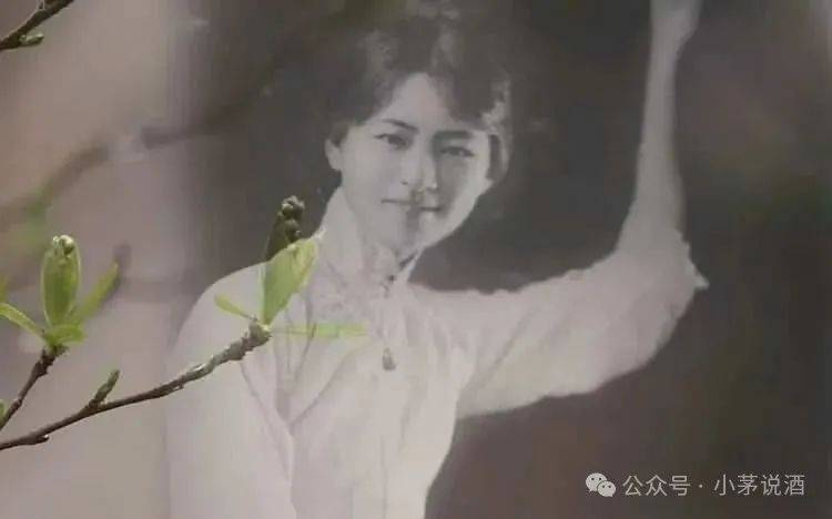 盘点历史上哪些爱喝酒的酒女神们