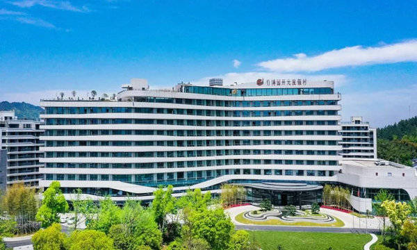 年轻人迷上"疯狂星期寺",百达屋入住寺庙酒店攻略来袭