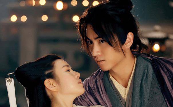 原创小时候特别顽皮的陈晓在10岁就拍了电视剧演艺之路很顺利