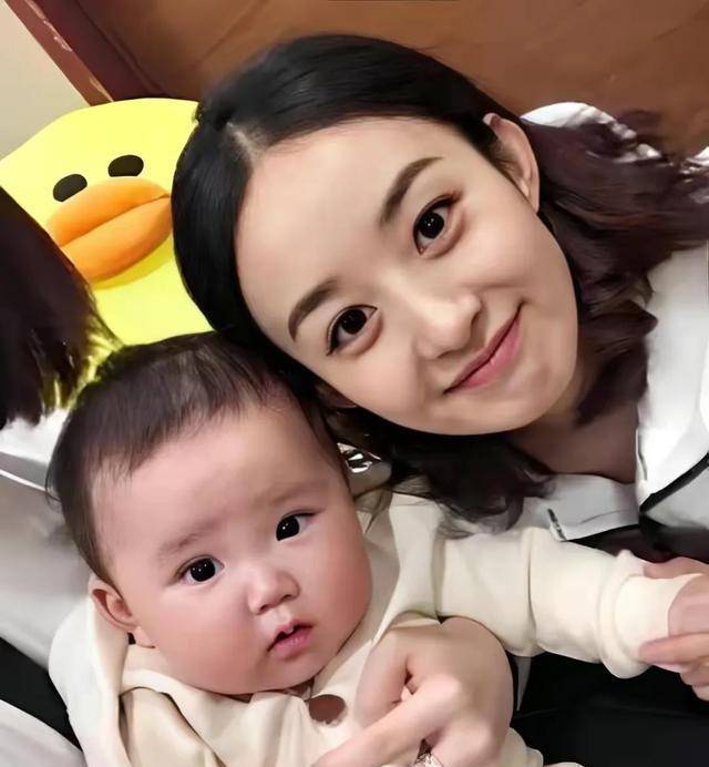 冯绍峰宝宝的照片图片