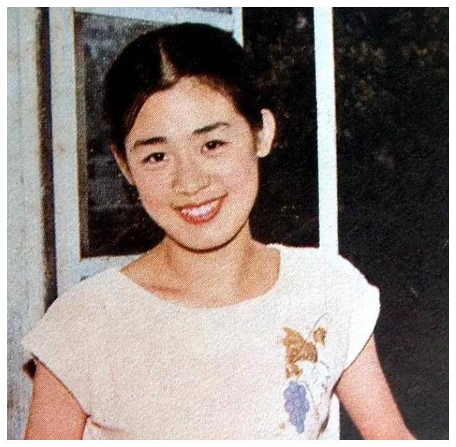 丛珊:被法国人抛弃后的二次婚姻,如今证明朱时茂说对了.