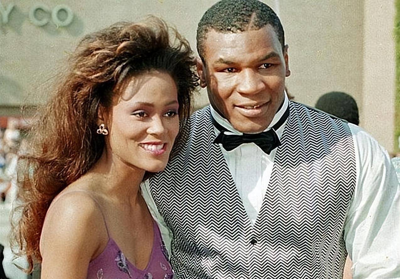 泰森第一任妻子拳王降不住出轨皮特乔丹特朗普都是她的猎物