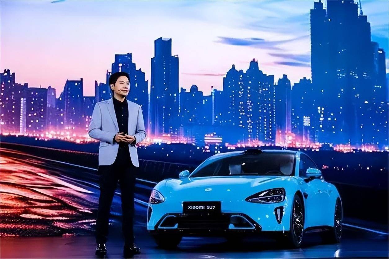 雷军又上新闻联播,聚精会神参加两会,提出4个议案包含智能驾驶_小米