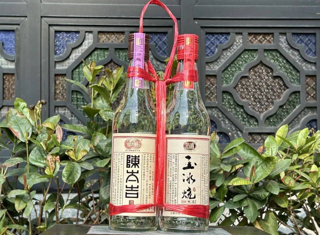 43°陈太吉&52°玉冰烧组合;陈太吉&经典庄&素年华套装;吉酒小酒套装