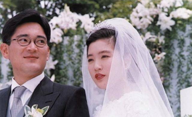 韩国第一名媛:休三星太子爷,撩倒国民男神,后逆袭成商业女强人_林世玲