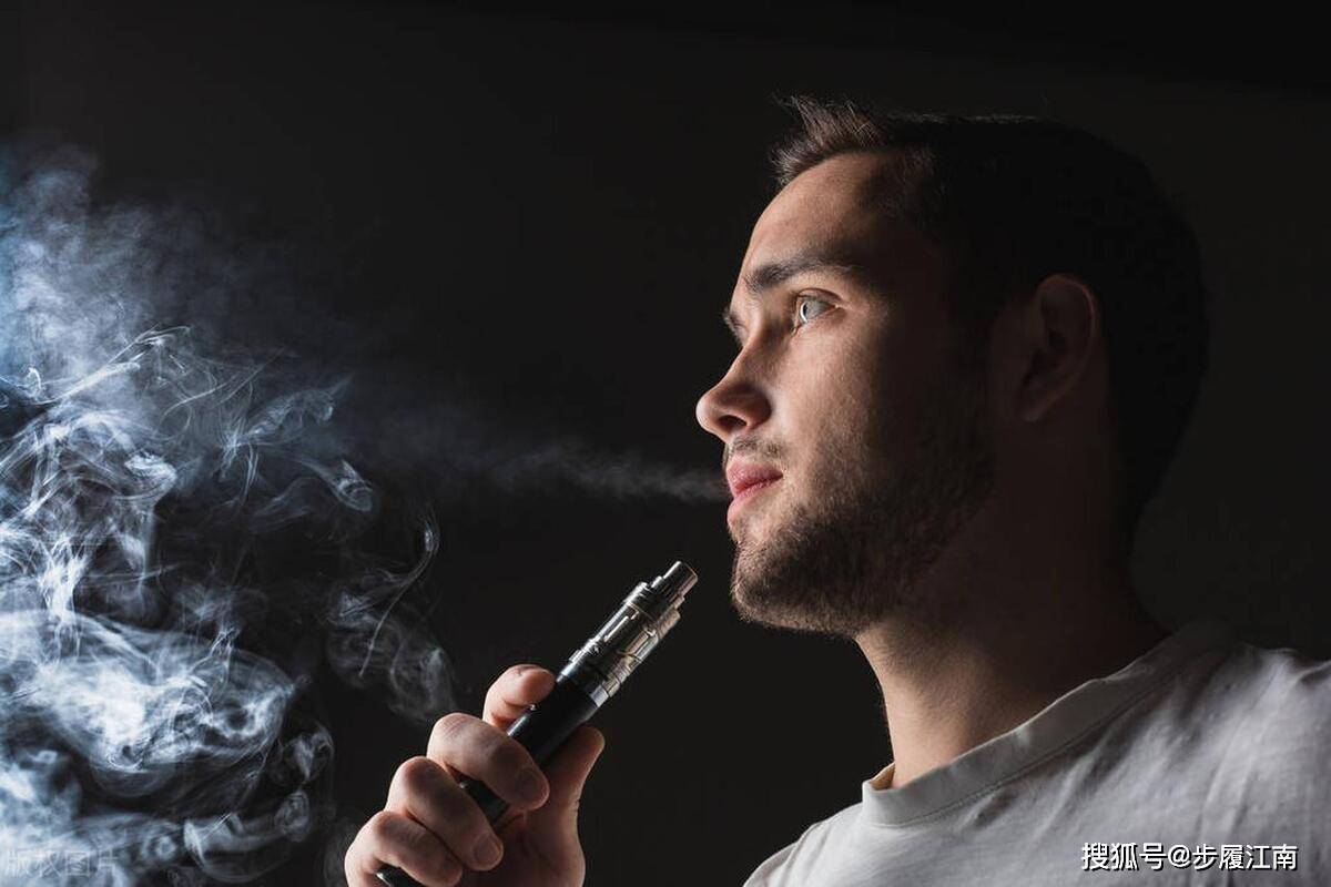 所以,如果你是一个爱惜自己的男生,如果你想拥有一个健康的身体,一个