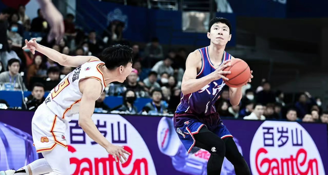 原创狂砍5522深圳双子星大爆发cba杀出大黑马直追广东冲前4