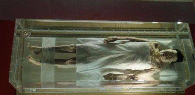 2千年身体不腐,体内138粒瓜子揭露死因_辛追夫人_古墓_主人