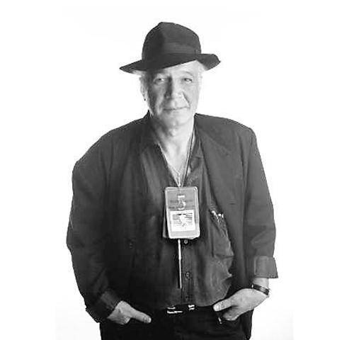 不敢拍照的摄影师:拍一张照片就有一人死去,结果一拍,还真应验_埃迪·