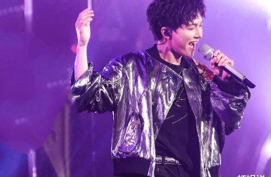 原创李健跟周深的风格都属于拿不了冠军但也不可能被淘汰的类型