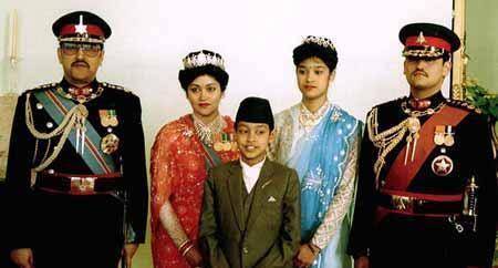 原创尼泊尔王室惨案国王一家遭射杀嫌疑人被认定为王储王弟继位