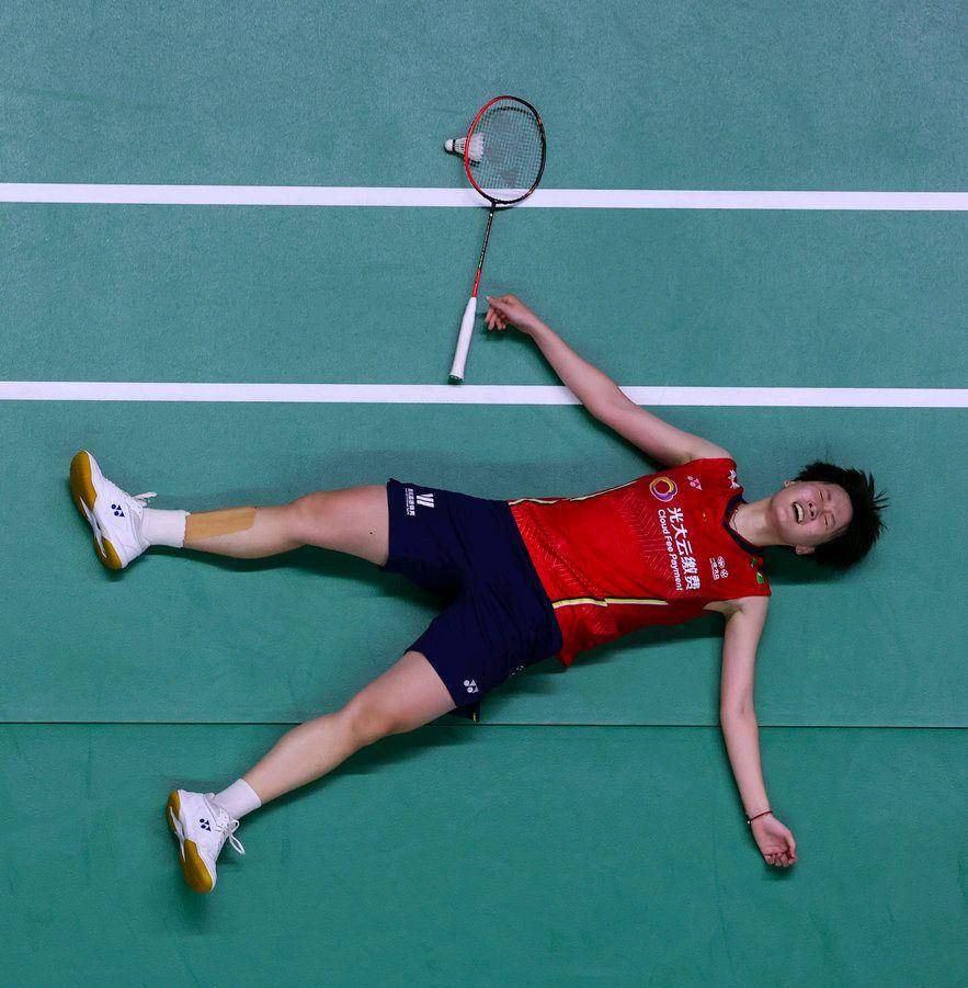 陈雨菲晋级之路淘汰了两位世锦赛冠军因达农和辛德胡,都是打满三局