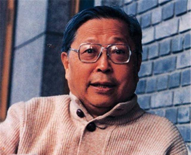 原创余秋雨点评文化名人好的现代作家仅三个人