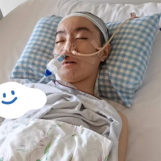 原创点读机女孩高君雨再进icu状态变差高烧不退网友暖心安慰