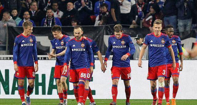 原创埃因霍温fc近期状态低迷但面对垫底乌德勒支青年队有交锋优势