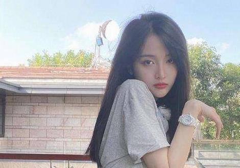 原创有种时尚叫腰间打结看到吴宣仪露腰的那一刻网友我爱了