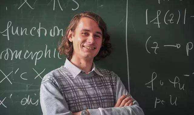 原创同是奥数冠军中国数学天才成了和尚德国冠军却拿了数学最高奖