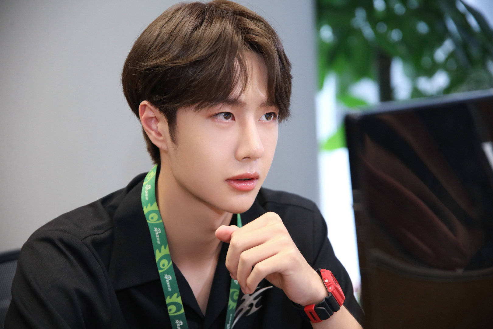 原创娱乐大爆料王一博刘诗诗白敬亭王鸥张铭恩沈月