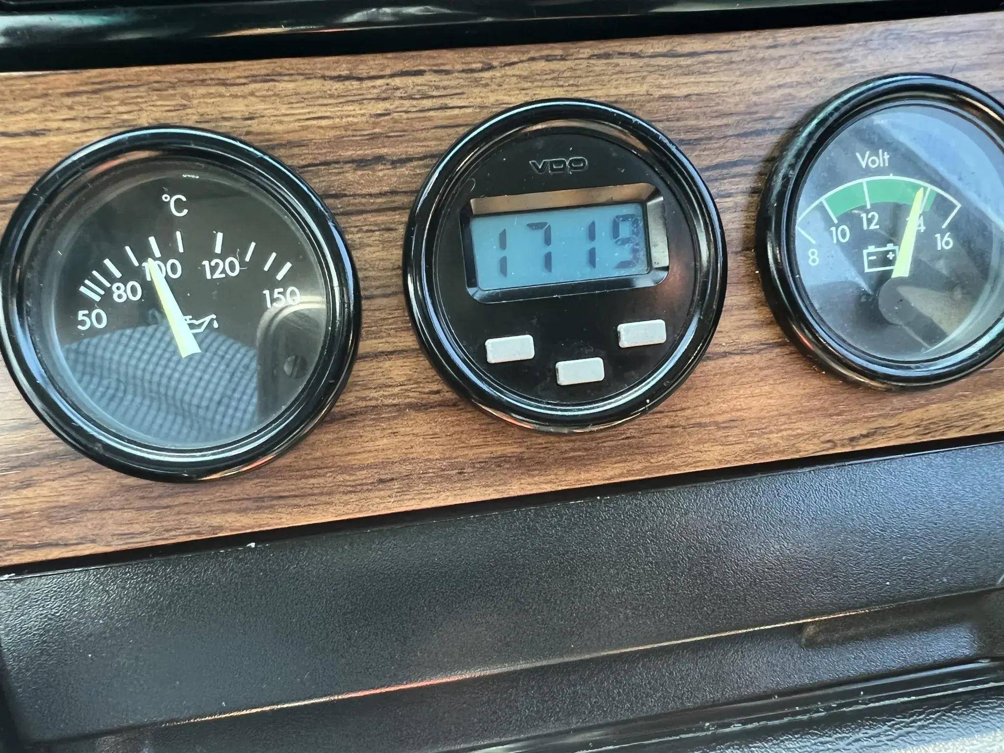 梅赛德斯-奔驰 420sel,以及1978年梅赛德斯-奔驰 280se等6台奔驰车型