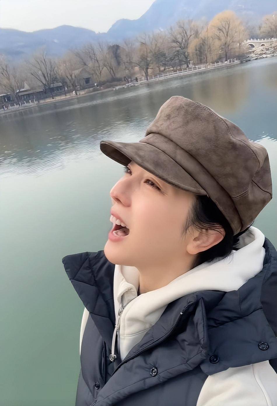 最后,我们也祝福李思思在今后继续为广大粉丝带来更多的旅游短视频.