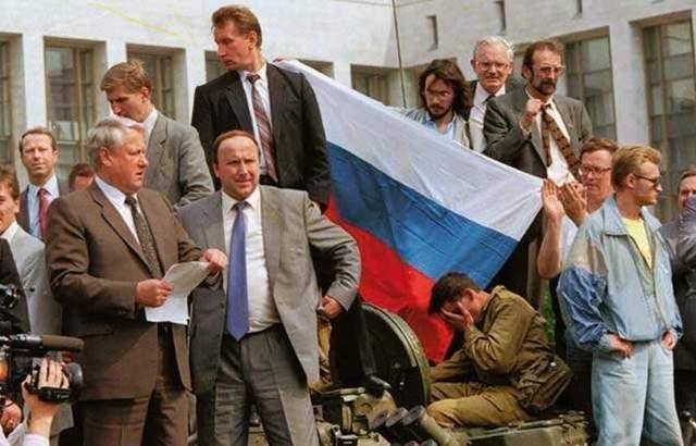 原创叶利钦解体苏联的目的是什么