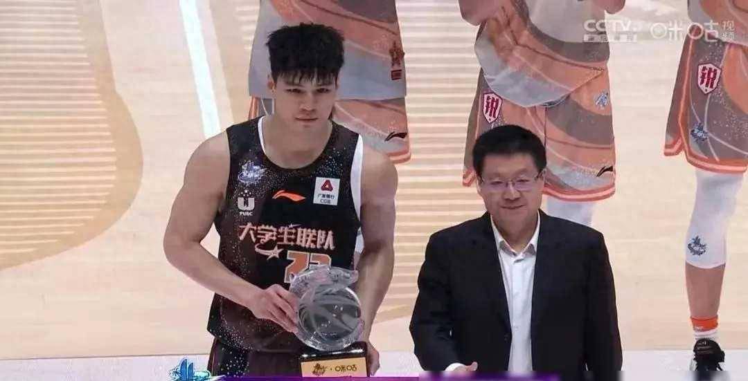 原创我们男篮五名应邀入队的优秀选手