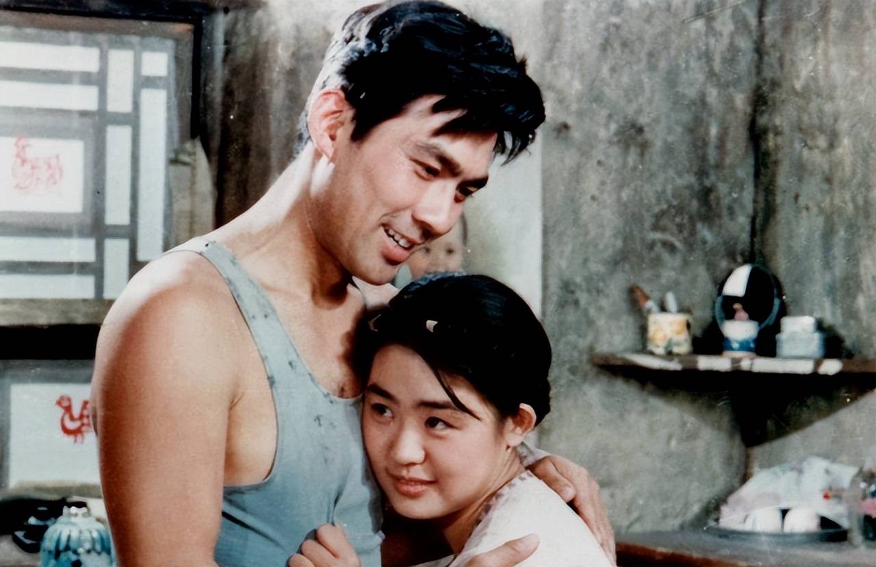 这段,不仅是娱乐圈的一个佳话,更是人间真情的最佳诠释.在