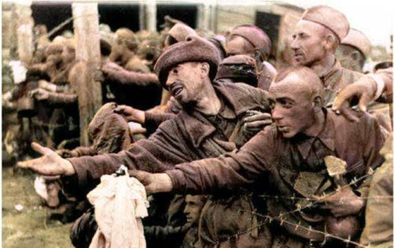 原创卡廷森林事件苏联抓了25万波兰战俘为何只对这2万人下毒手