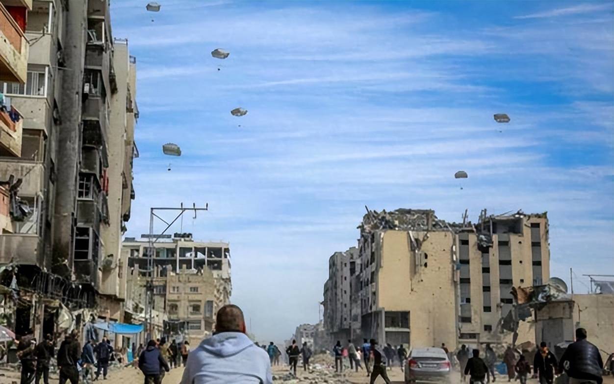 中东混战以军7线被围美军出手140架军机飞往以色列地区