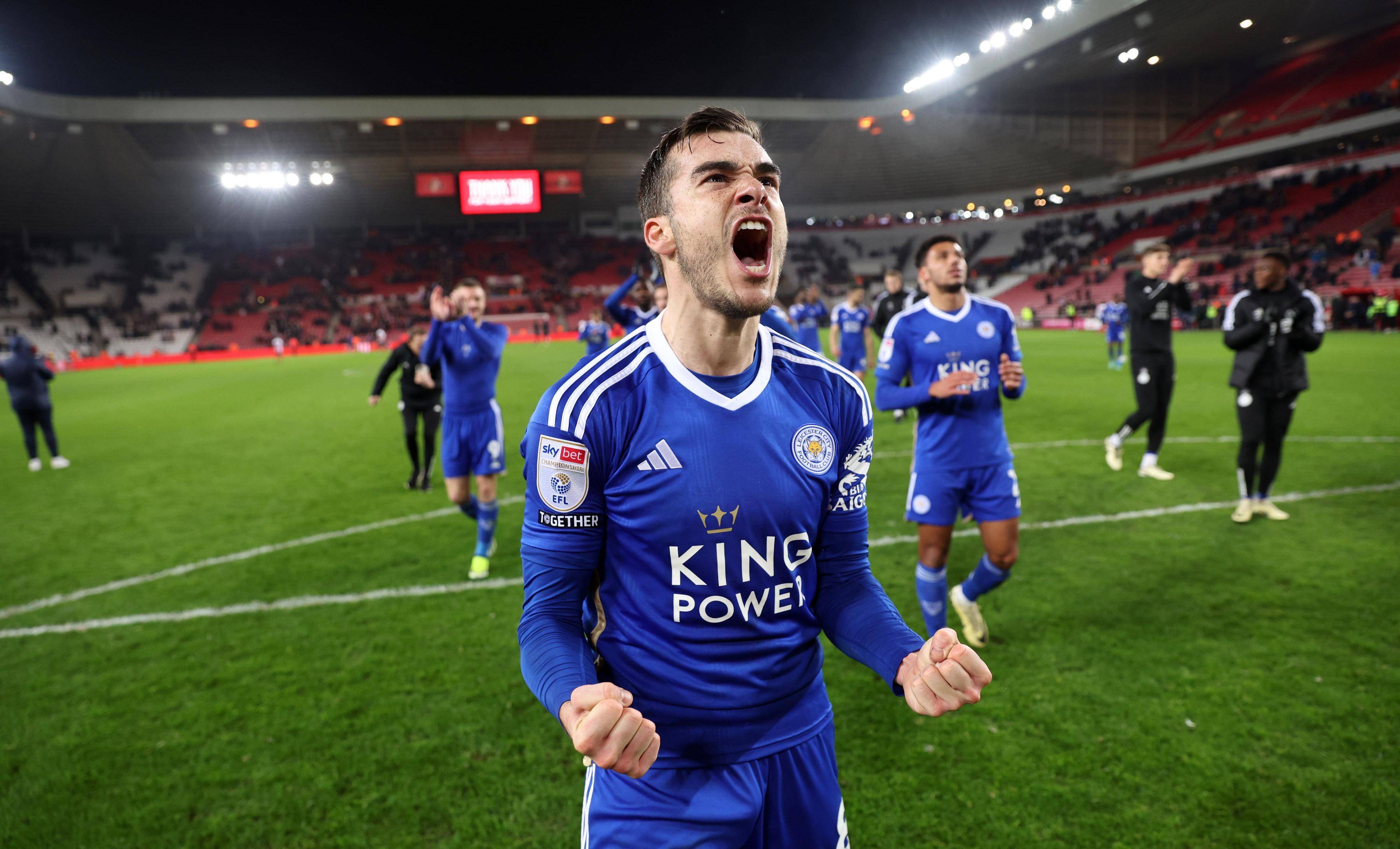 原创瓦尔迪打进唯一进球蓝狐艰难走出连败